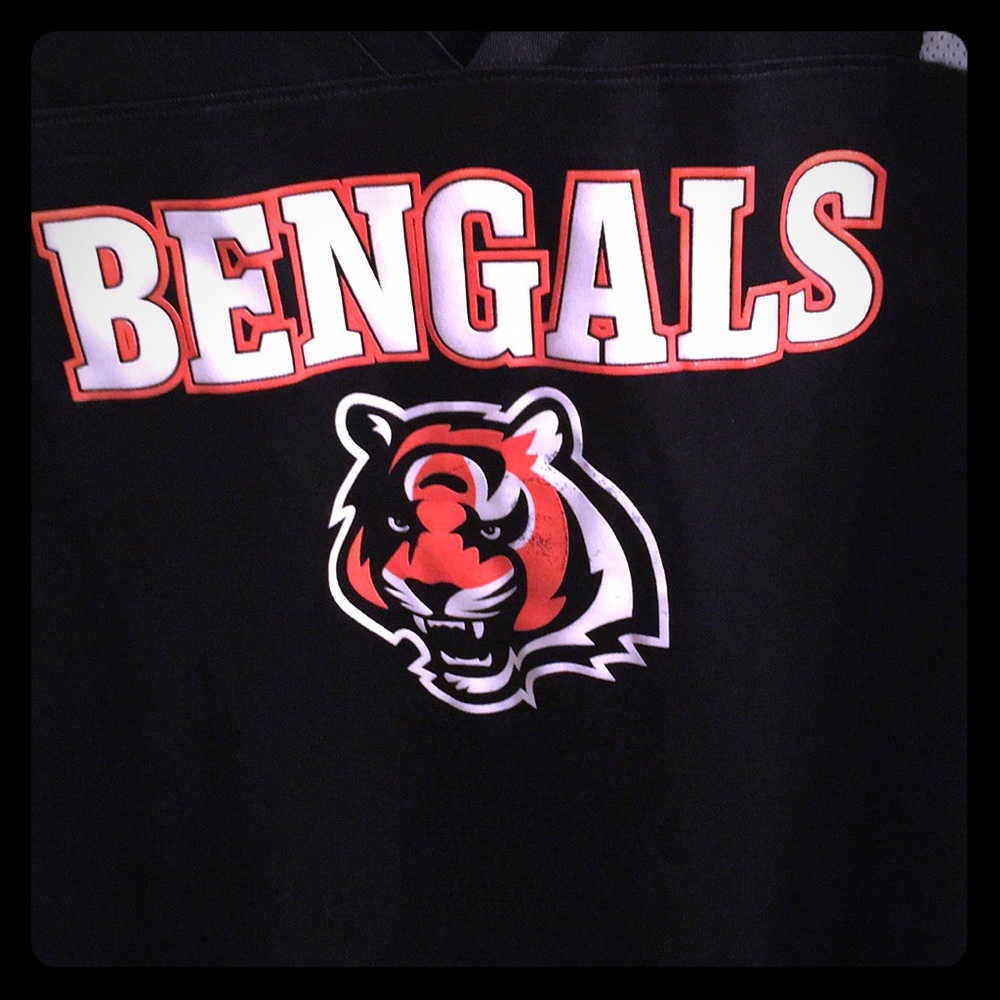 Women’s NFL Cincinnati Bengals jersey.